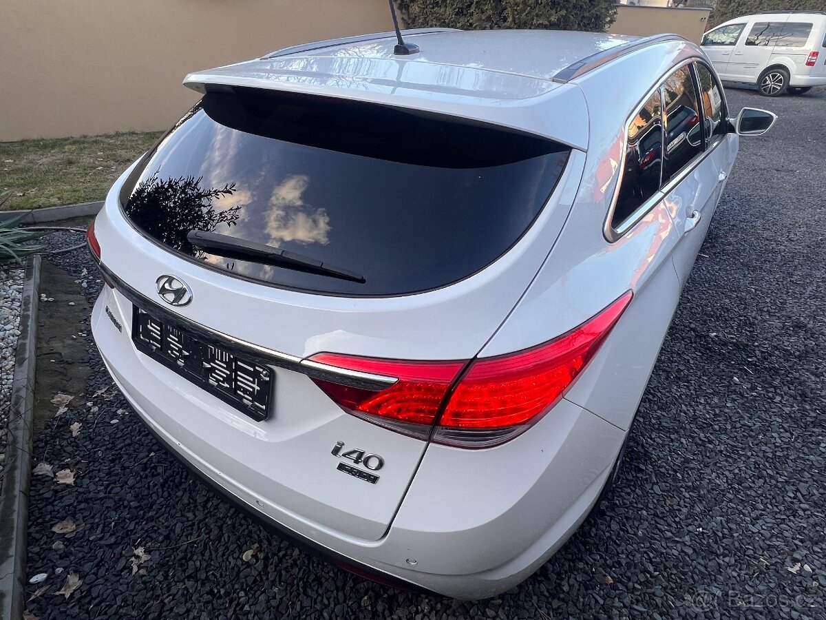 HYUNDAI I40 1.7CRDI -LED-XENON-NAVI-KEYLESS-INFINITY-2.MAJ - 2