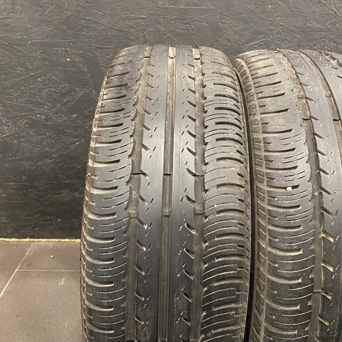 2 ks pneu Goodyear 195/60/15 88V - 2