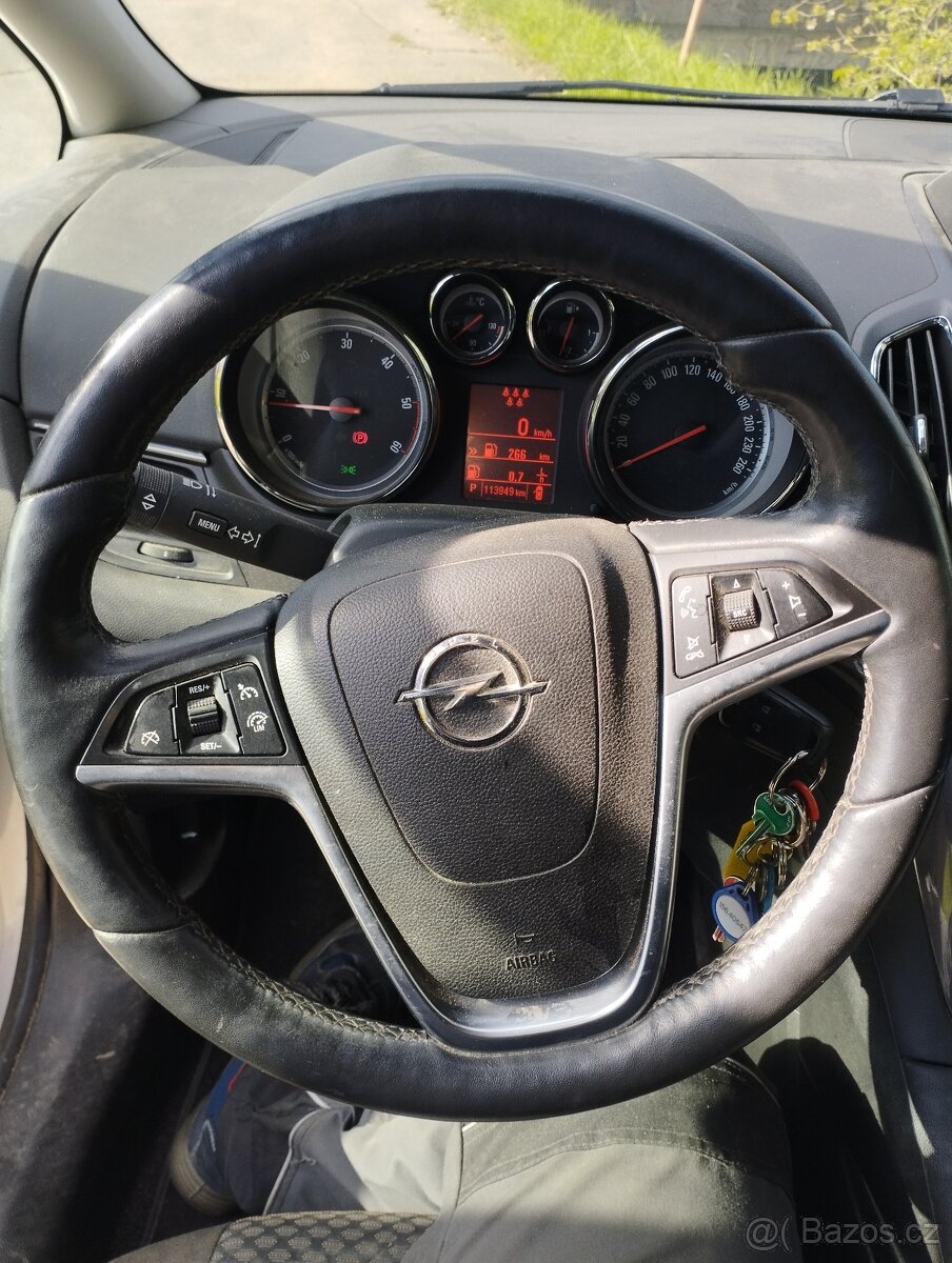 Opel Zafira - 2