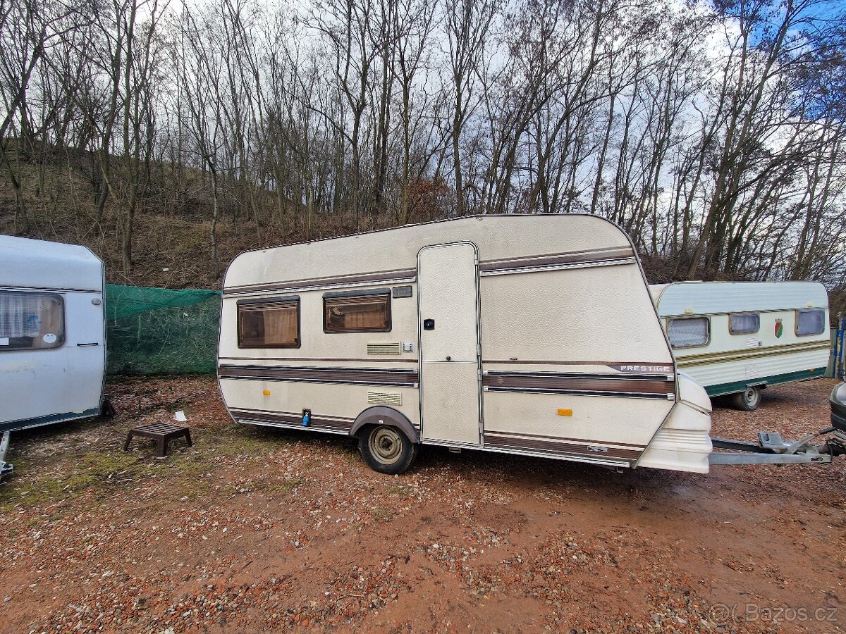 Karavan Hobby - 2