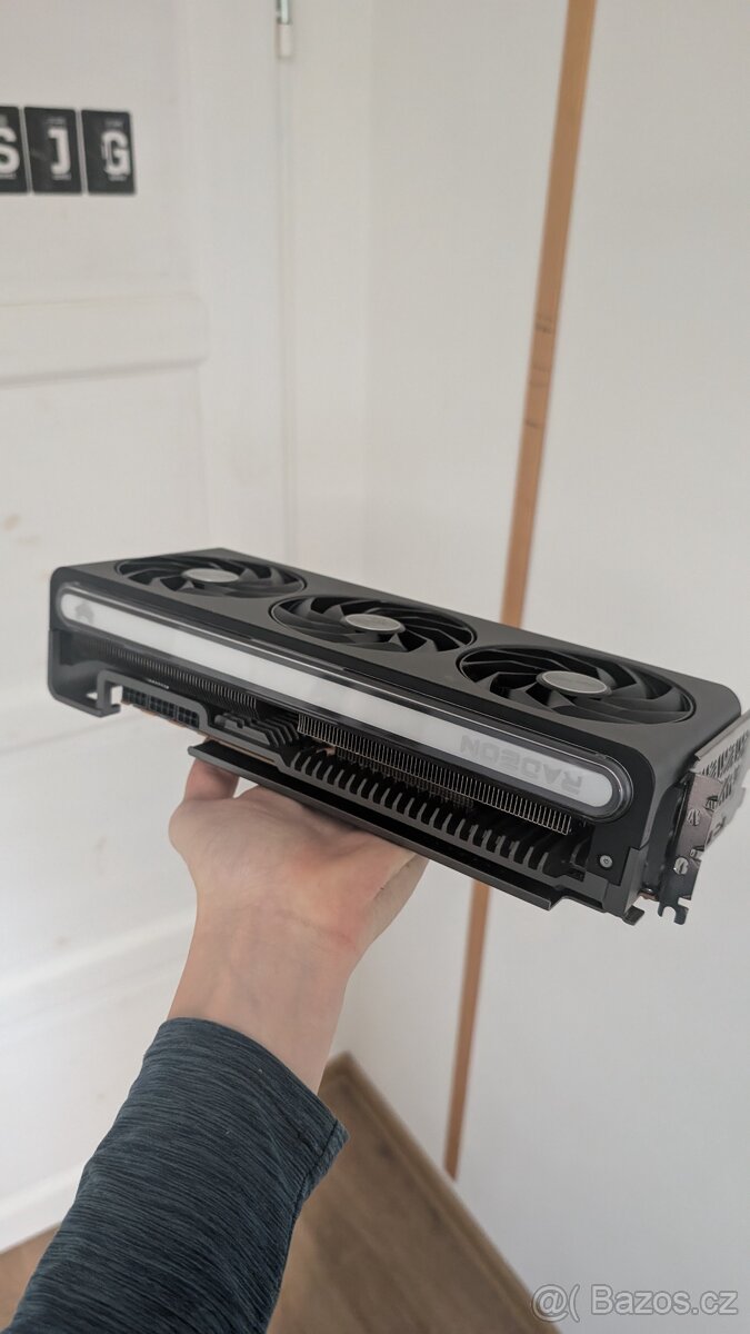 AMD Radeon RX 7900 XTX 24GB Sapphire Nitro+ - 2