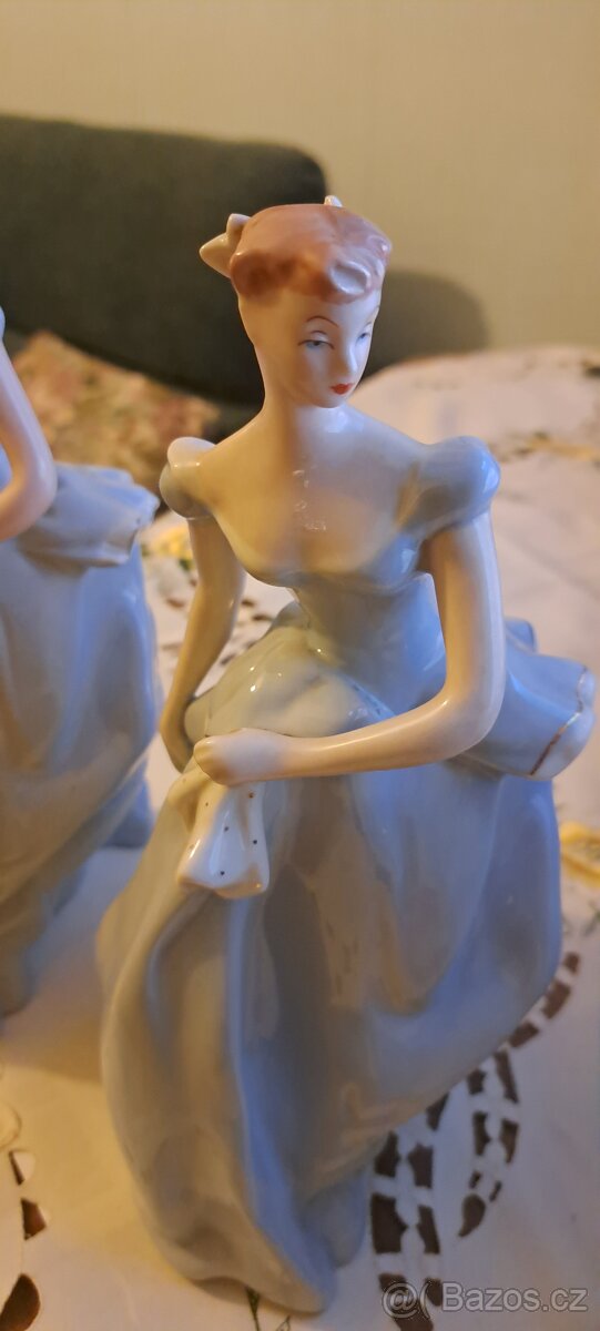 Royal Dux - 2