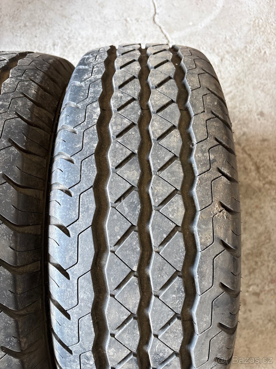235/65 16C - 2