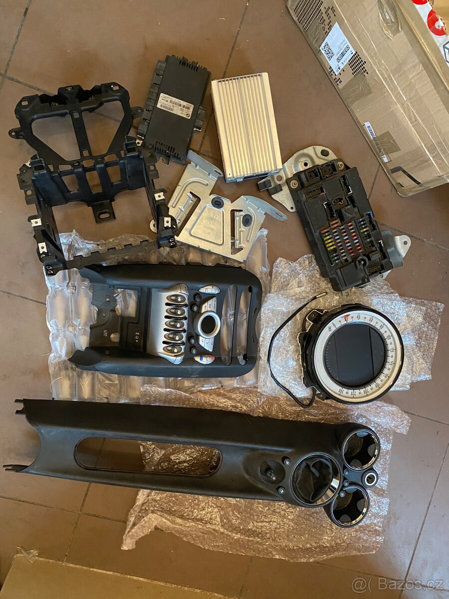 Interiérový set a elektronika MINI Cooper R56 (High výbava) - 2