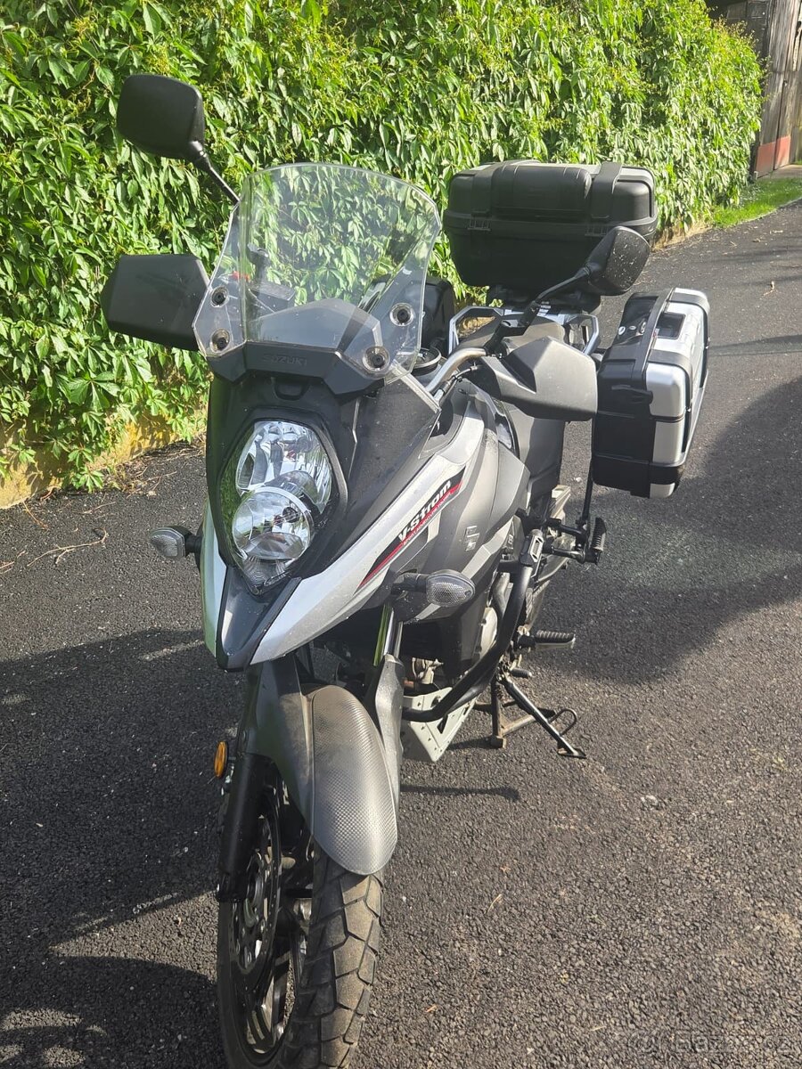 SUZUKI V-STROM DL-650 - 2