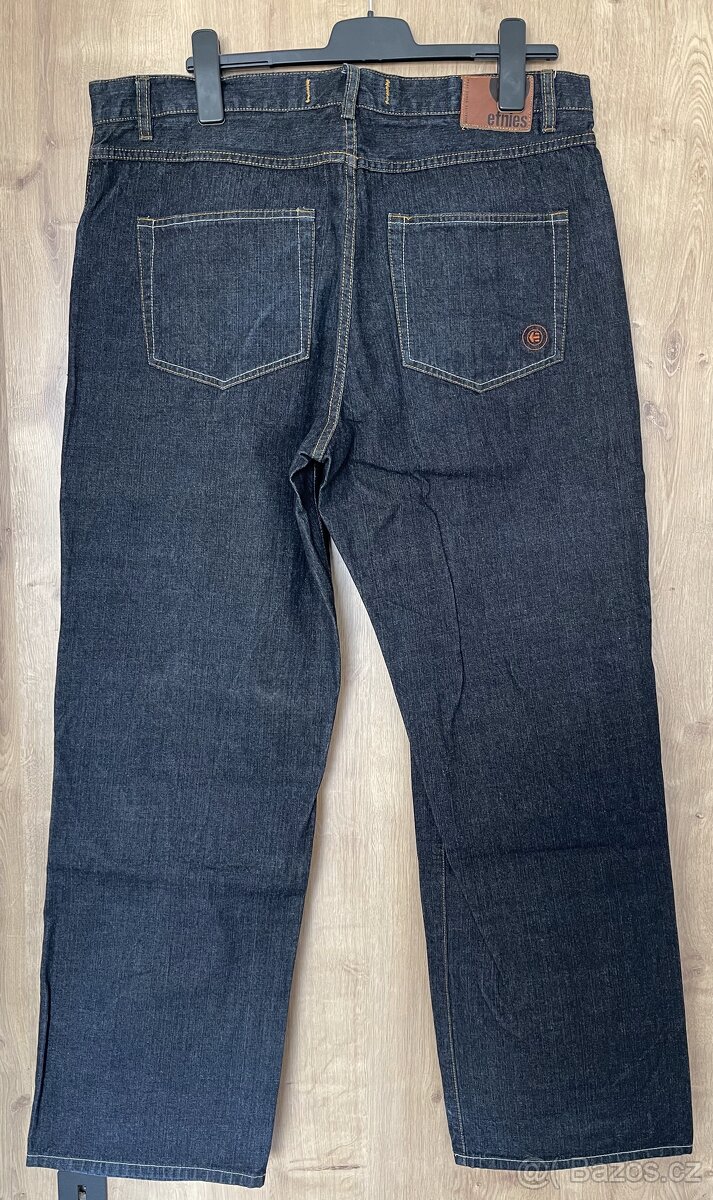 Etnies vel. 36, široký střih - 2