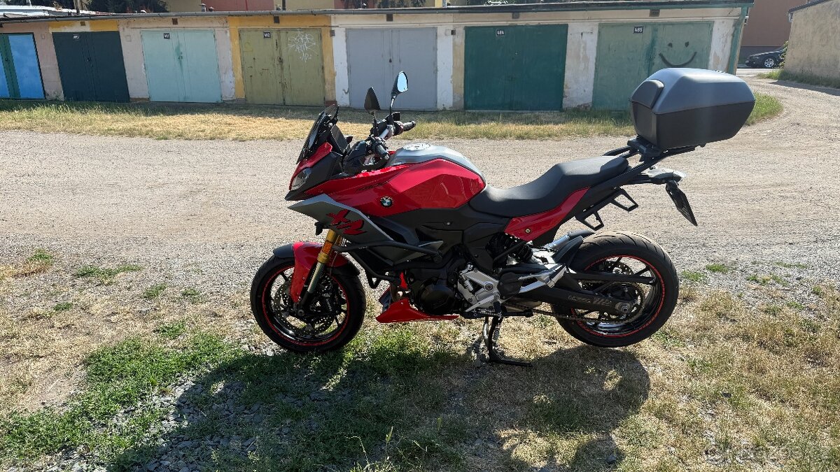 BMW F900XR - 2