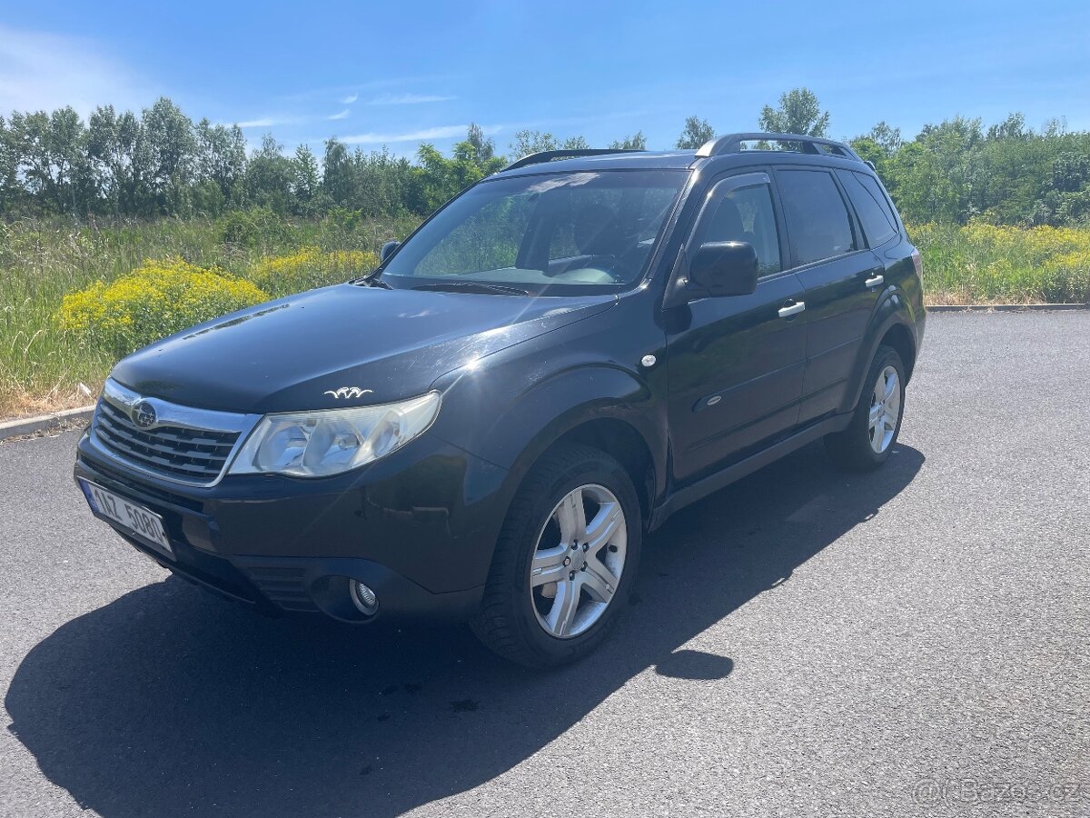 Subaru Forester 2.5i AWD + LPG Vialle - 2