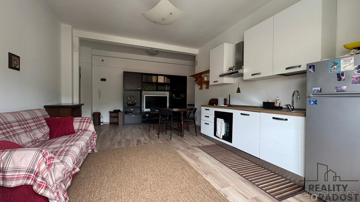 Prodej bytu 3+kk 86 m², via Taranto, Silvi, Itálie - 2