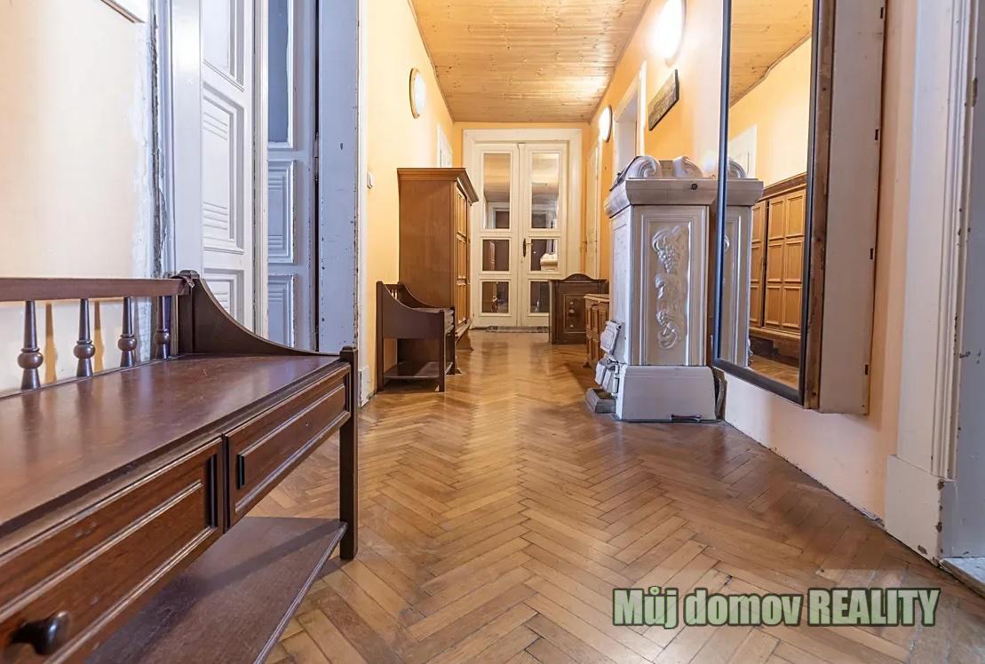 Pronájem prostorné jednotky 4+1 (cca 100 m) Praha 2, Gorazd - 2