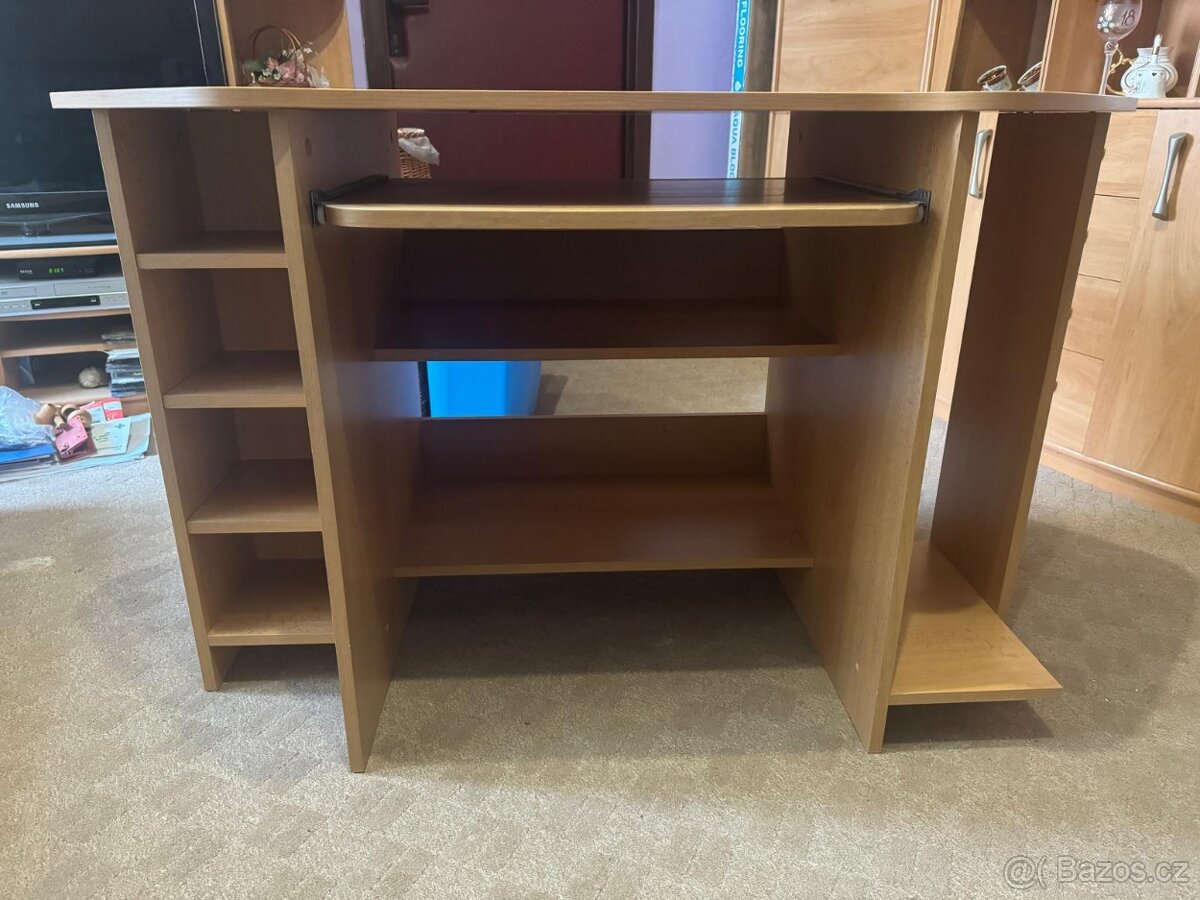 Rohový psací stůl - 2