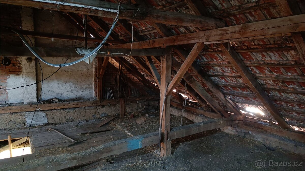 Střešní trámy, krovy - 2