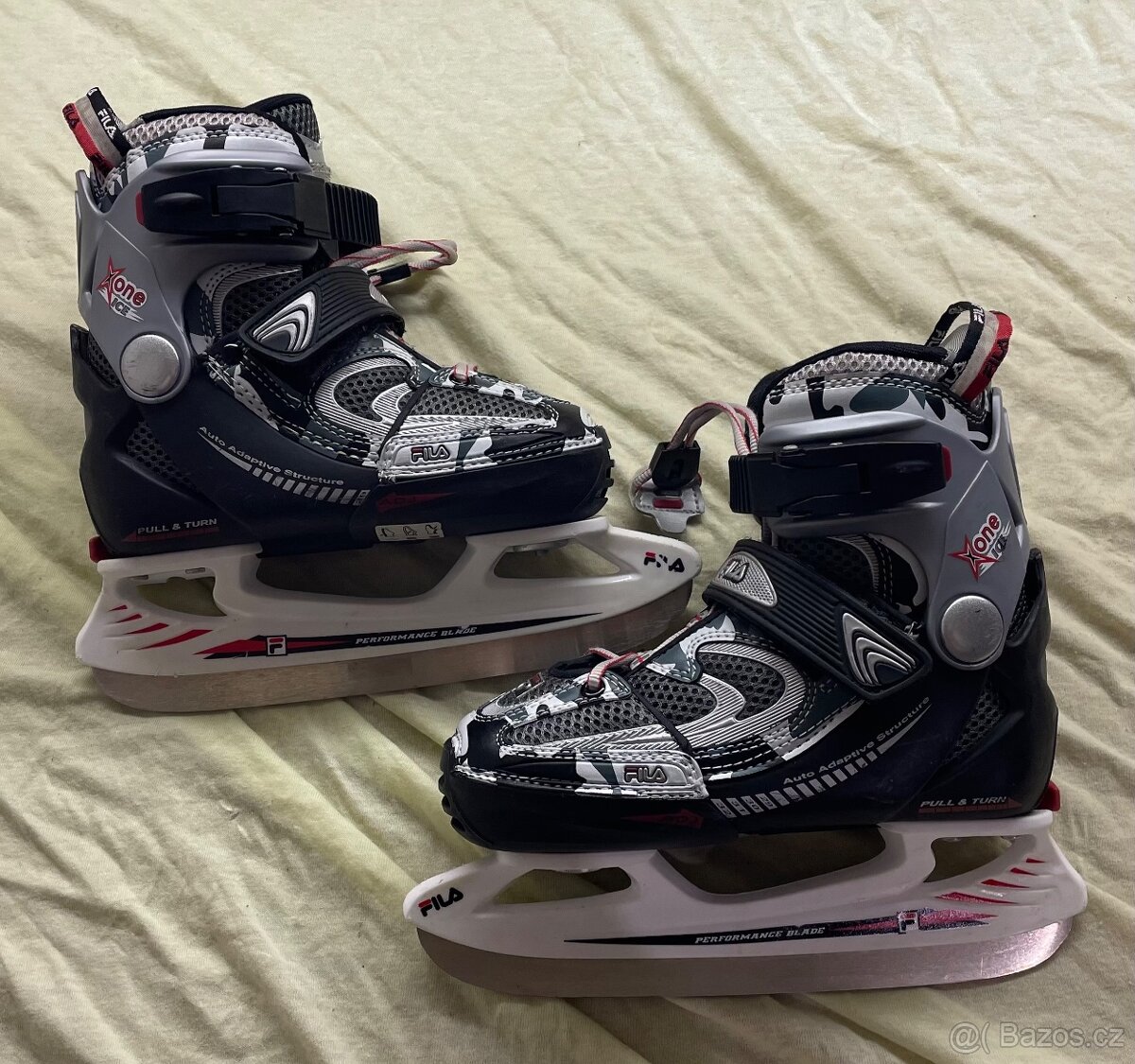 Fila One ice 29-32, roztahovací dětské brusle - 2