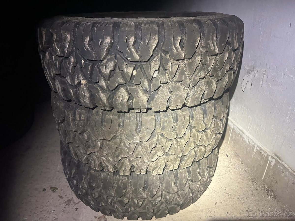 Pneu 265/70 R17 Equipe Attitude