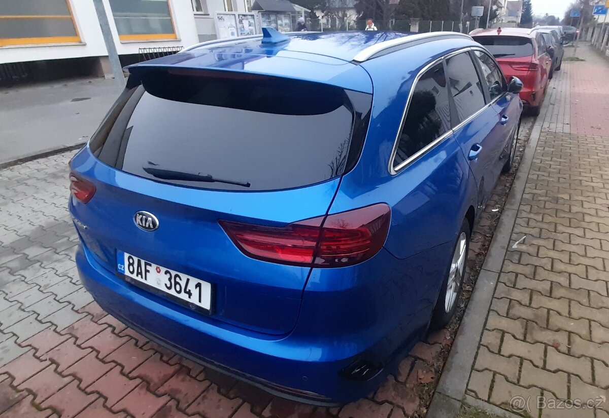 Kia Ceed Combi SW CD 1,4T-GDI GPF EXCLUSIVE - 2