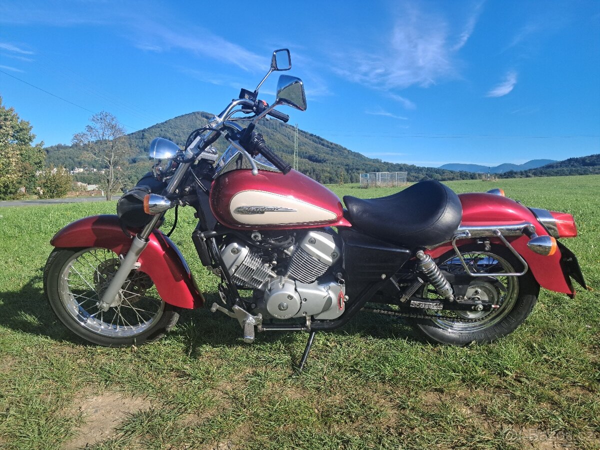 Honda VT 125 C Shadow - 2