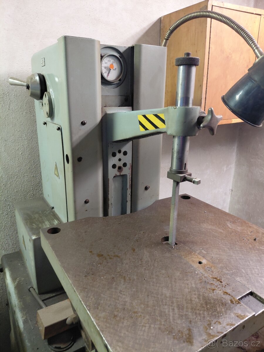 Strojní pilník - 2