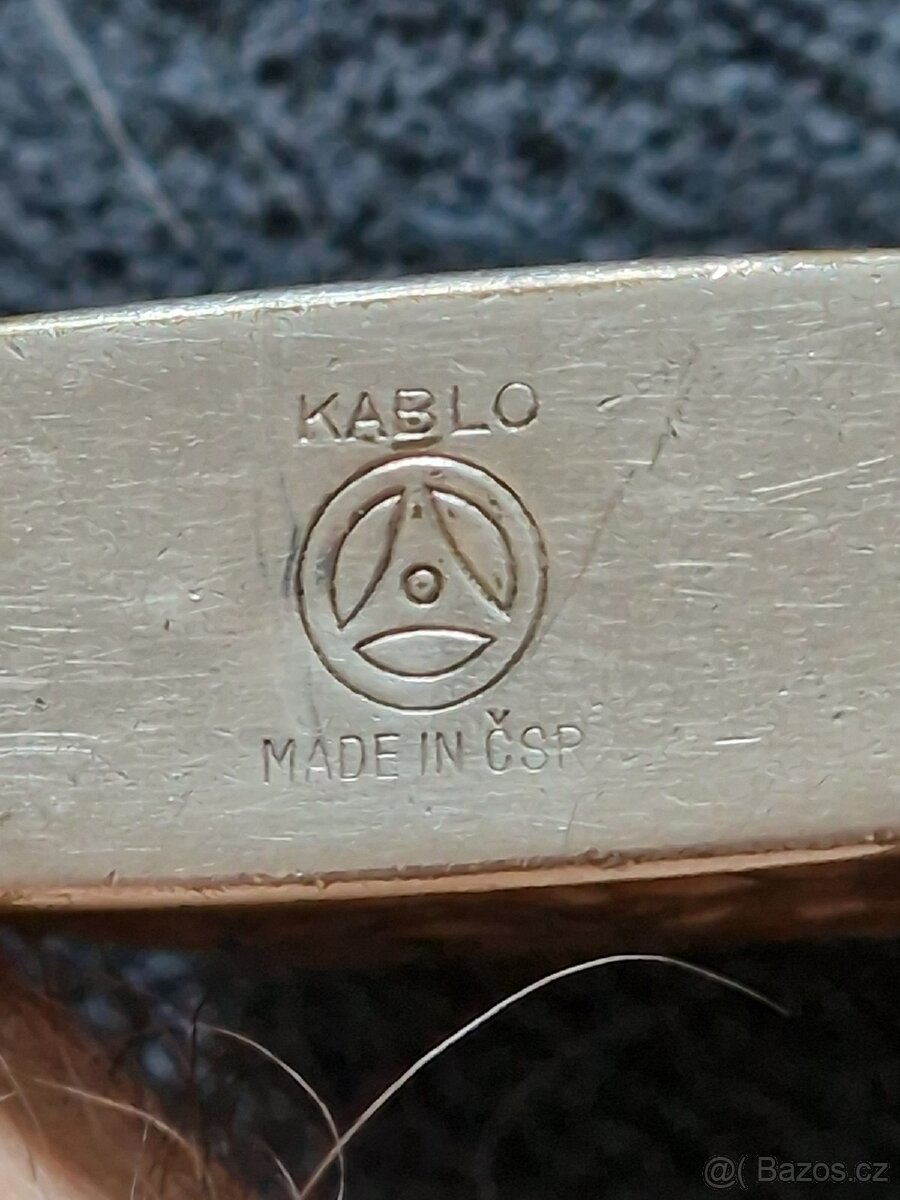 Starý benzinovy zapalovač po dedovi - 2