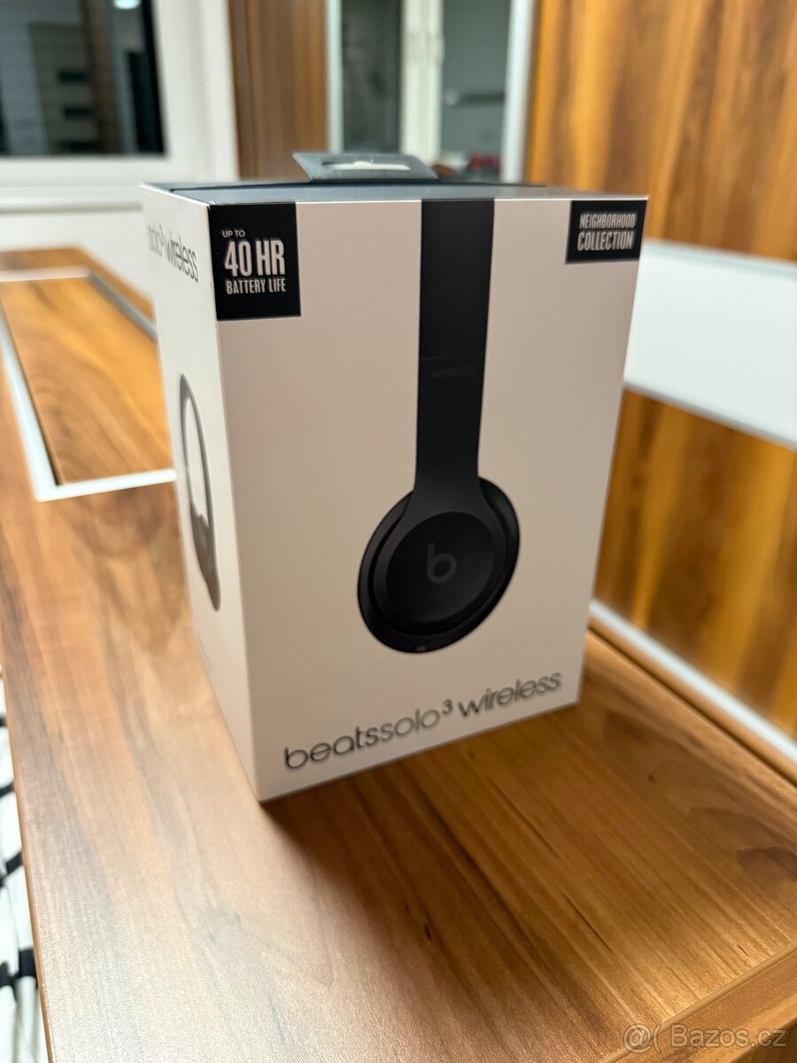 Apple Beats Solo 3 sluchátka - 2