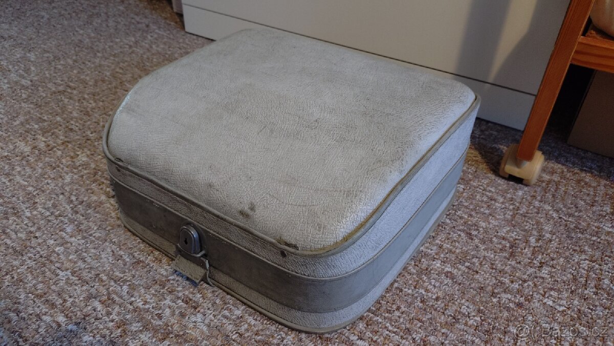 Psaci stroj Consult - 2