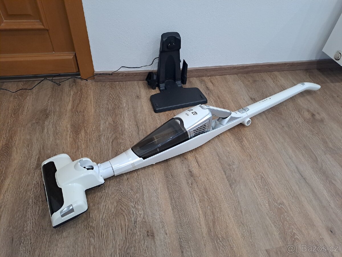 aku tyčový vysavač BRAVO - 2