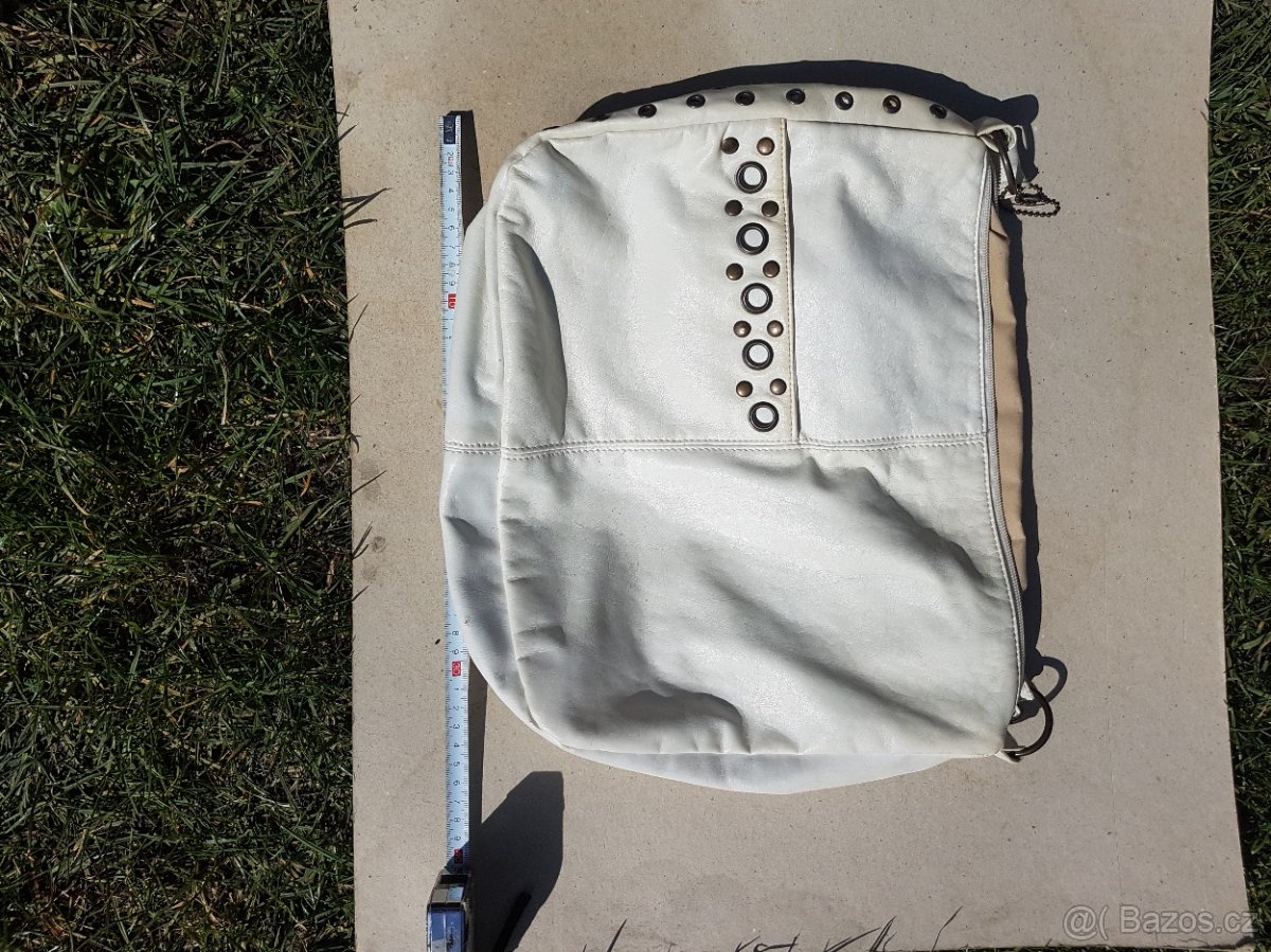 Bílá kožená dámská kabelka retro - 2