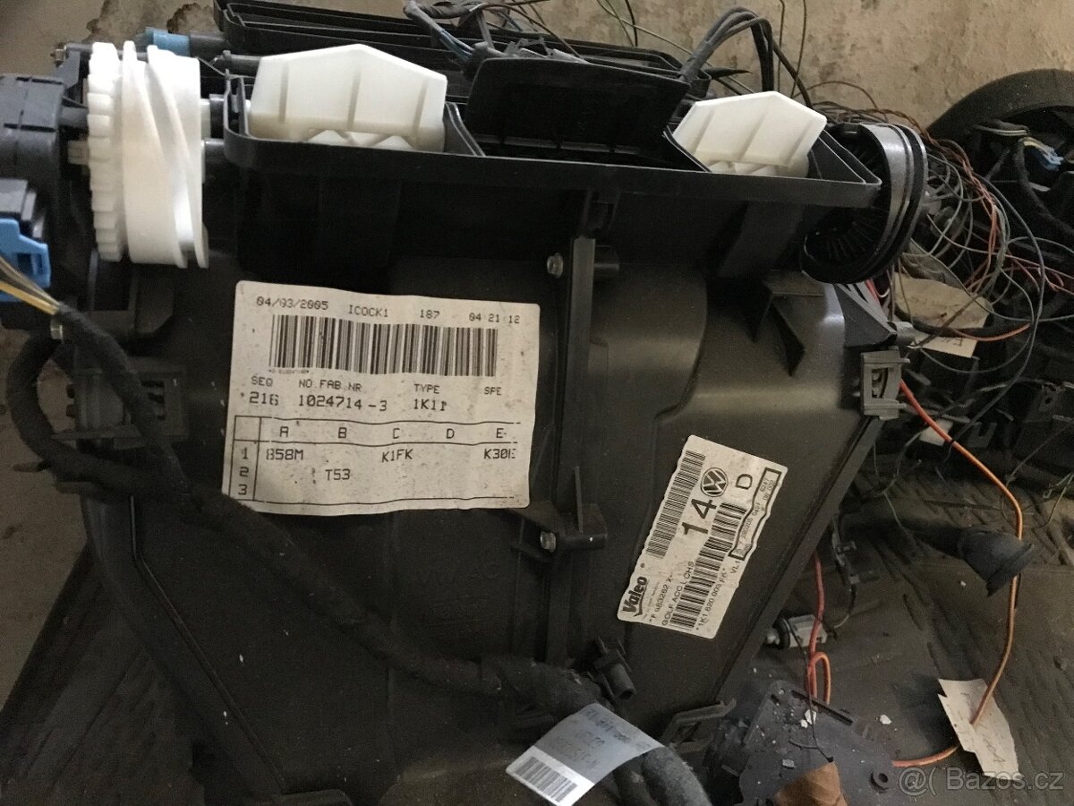 VW Golf 5 Klimatronik - 2