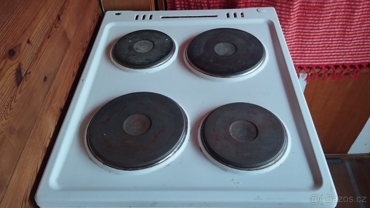 elektrický sporák Mora - 2