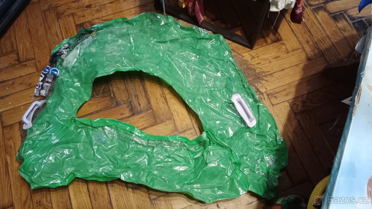 Č.7 Nafukovací věci - 2