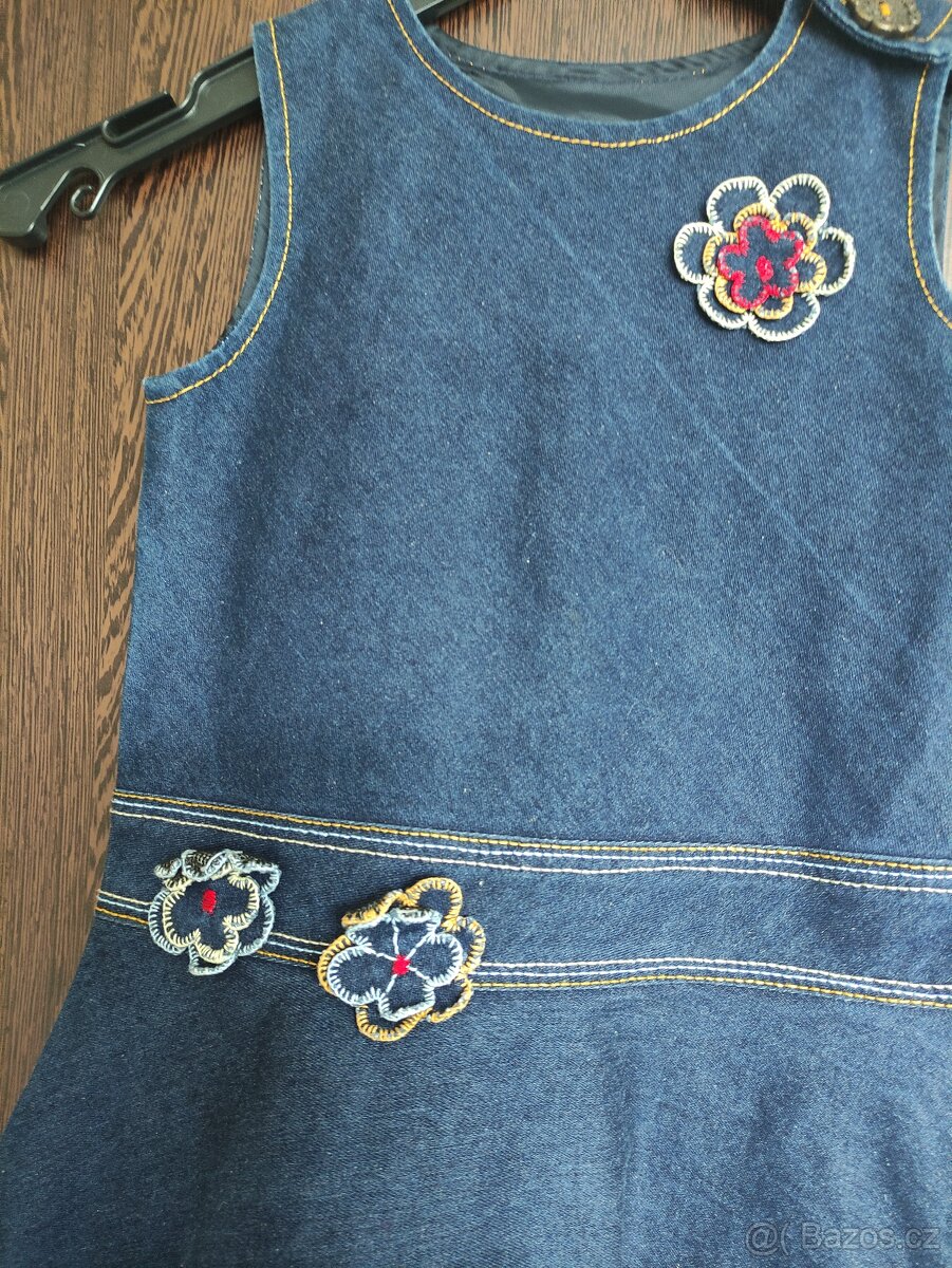 Prodám riflové šaty vel. 2 - 4 - 2