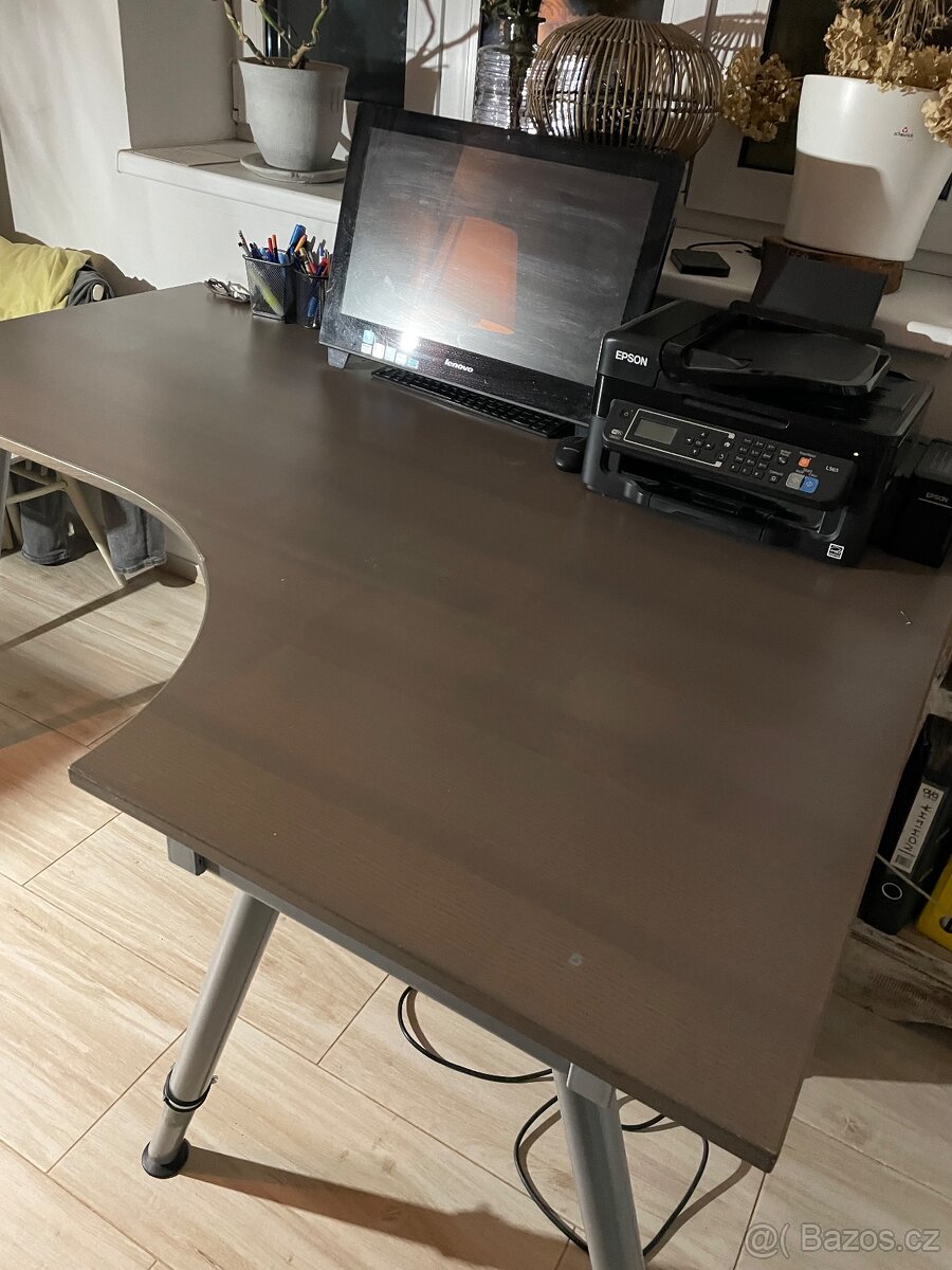 Kancelářský stůl šedý - 2