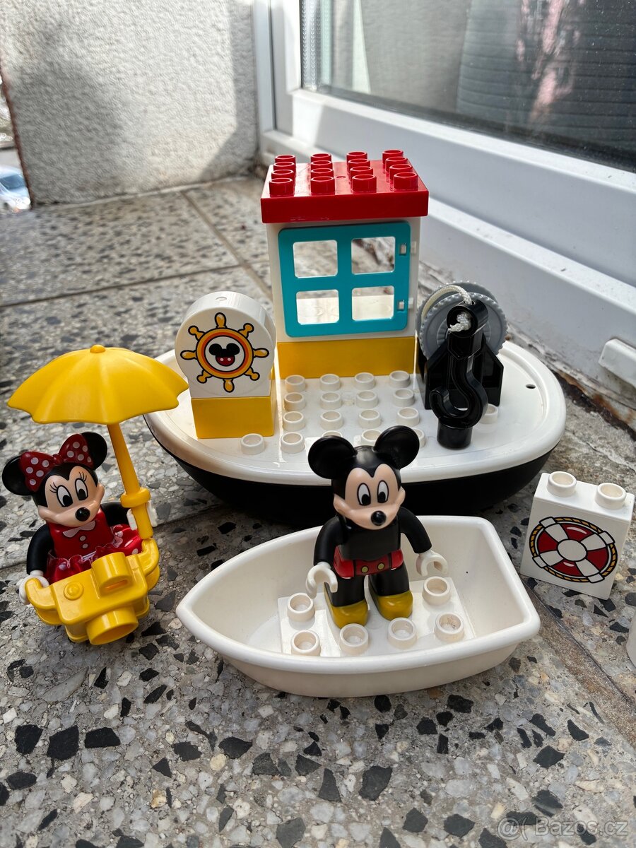 Lego Duplo loď Mickey a Minnie - 2