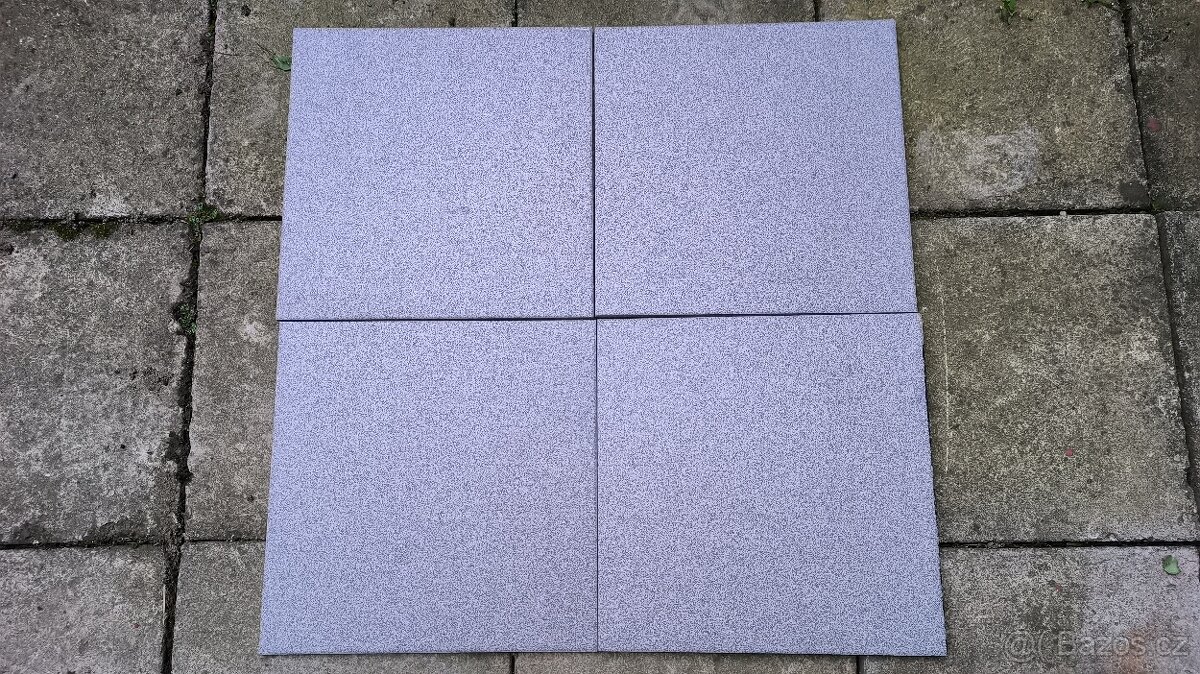 Dlažba šedá 30x30 cm, 38 ks, 3,42 m2 - 2