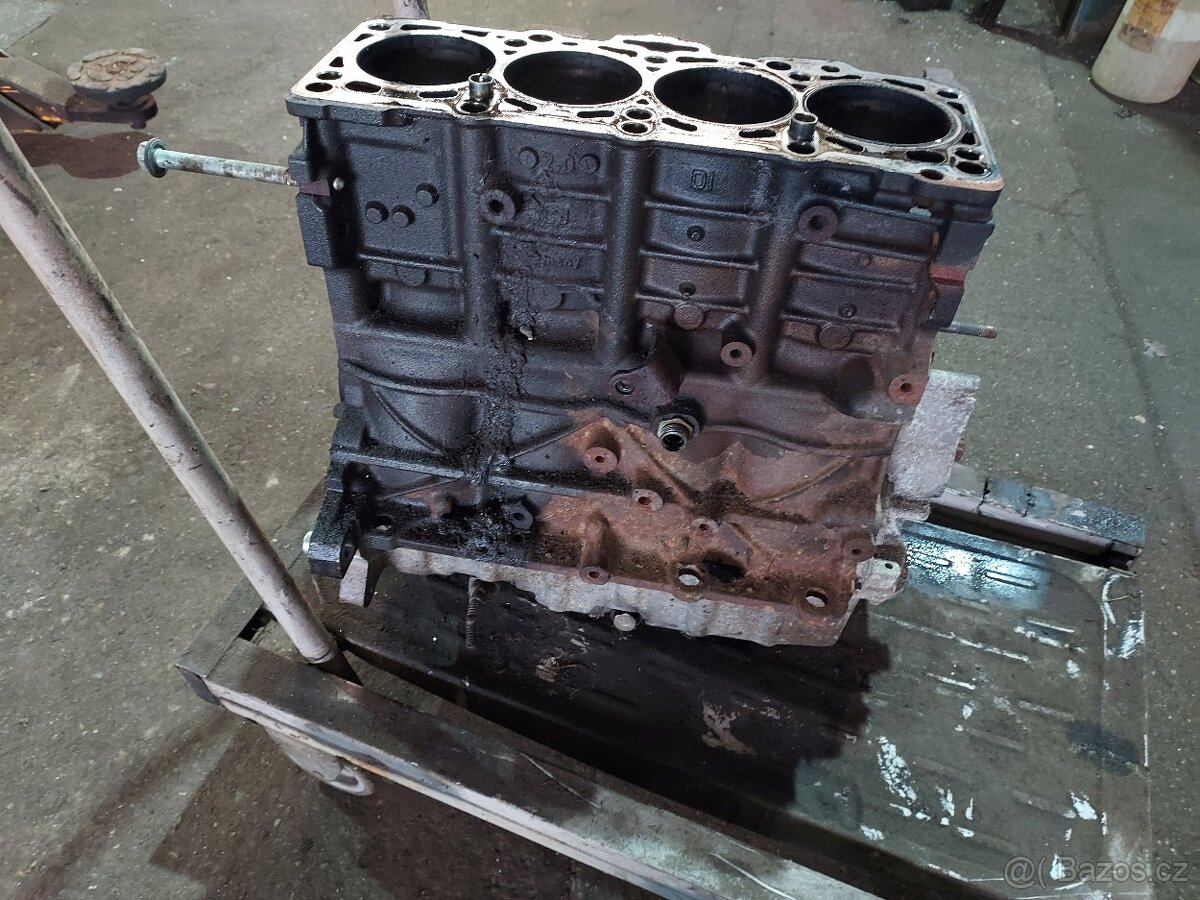 blok motoru Octavia 2 - BKD - 2