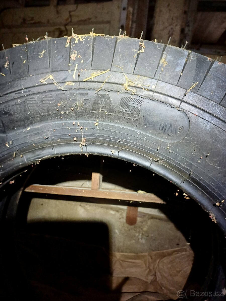 Pneumatiky 7,5-20 - 2