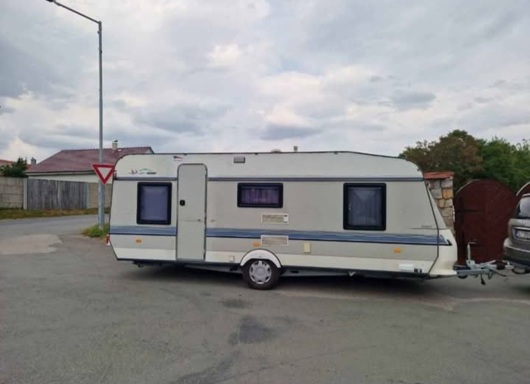 Karavan Hobby - 2