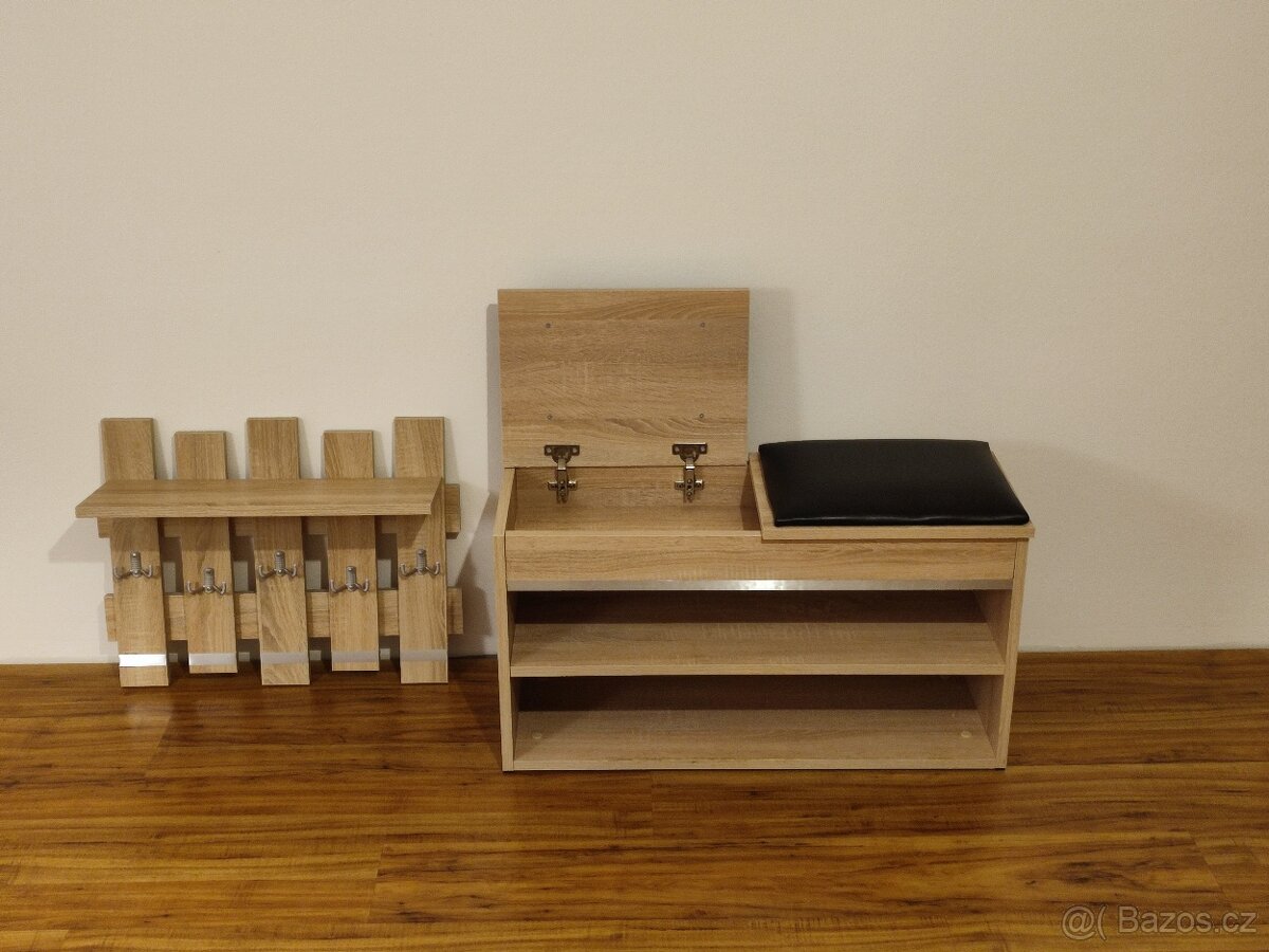 předsíňová stěna - 2