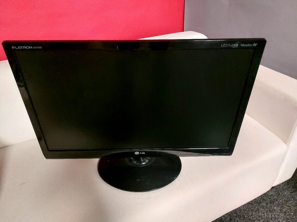 LCD monitor 27" s TV tunerem - 2