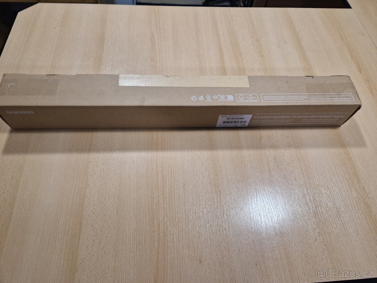 Výměnný rámeček pro TV Samsung VG-SCFC32SGMXC - 2