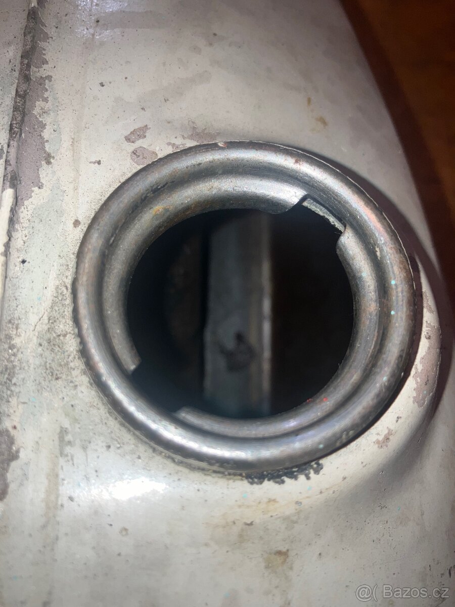 Jawa 90 - nádrž č.2 - 2