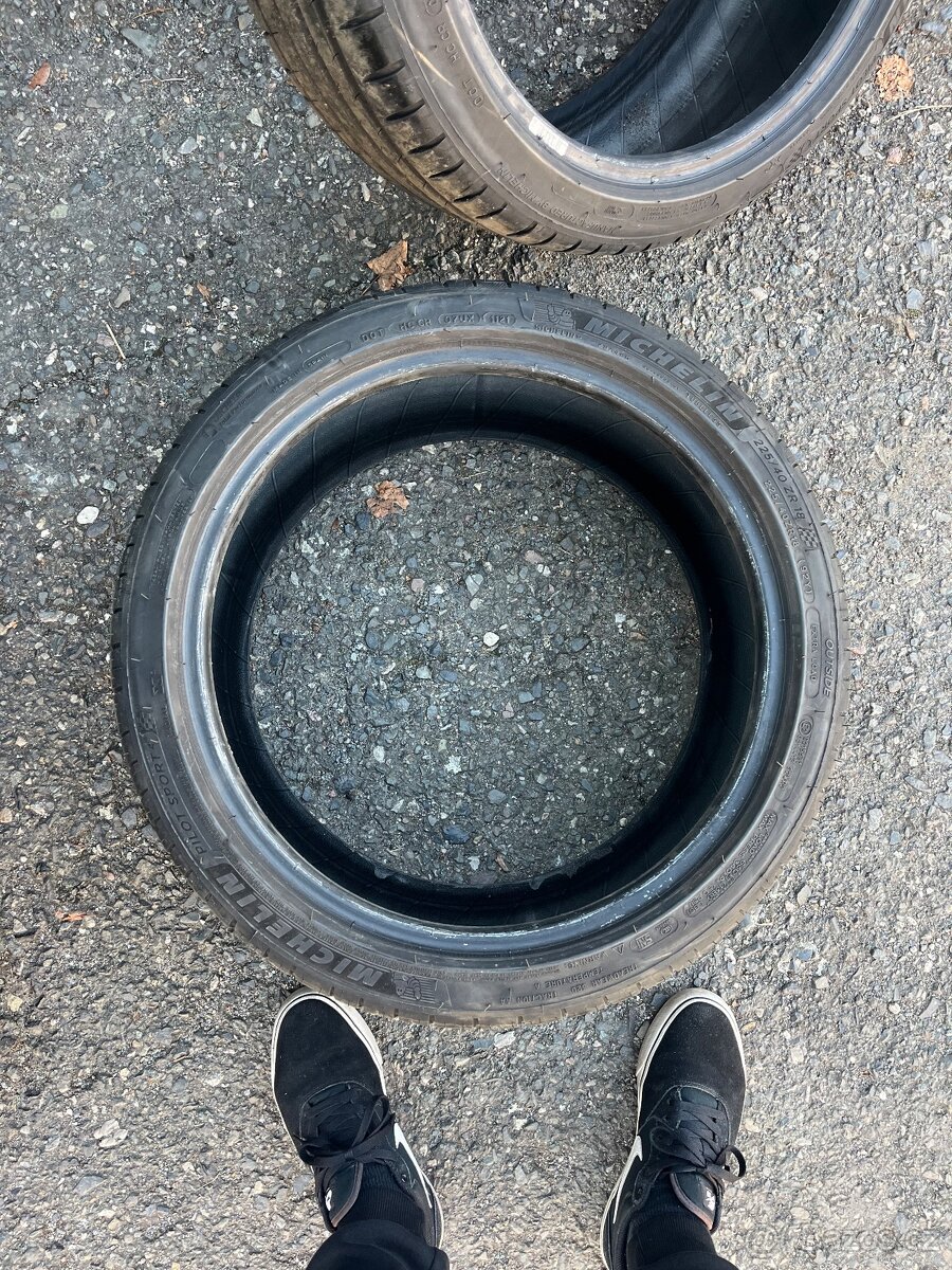 225/40 r18 michelin pilot sport 4 - 2