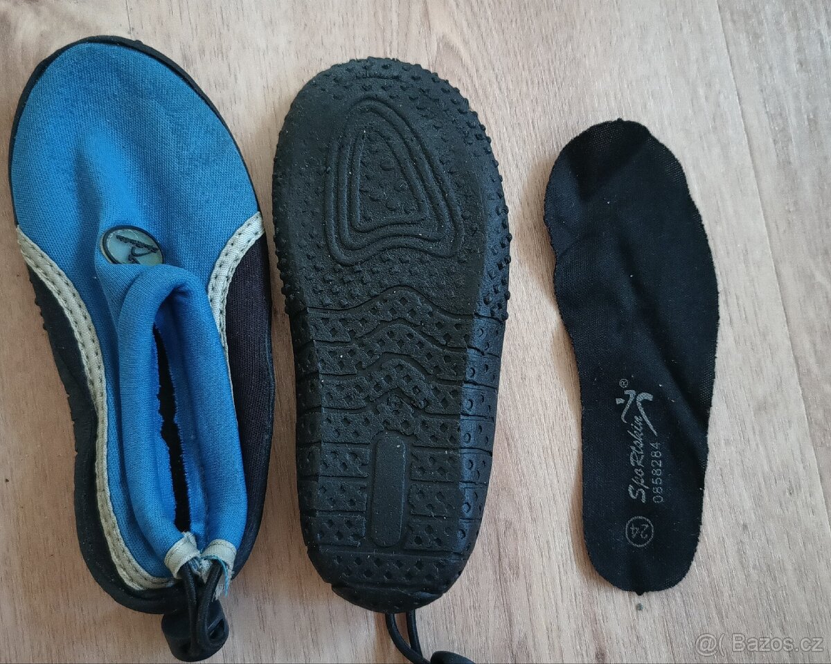 Uv triko, boty do vody za 250Kc - 2
