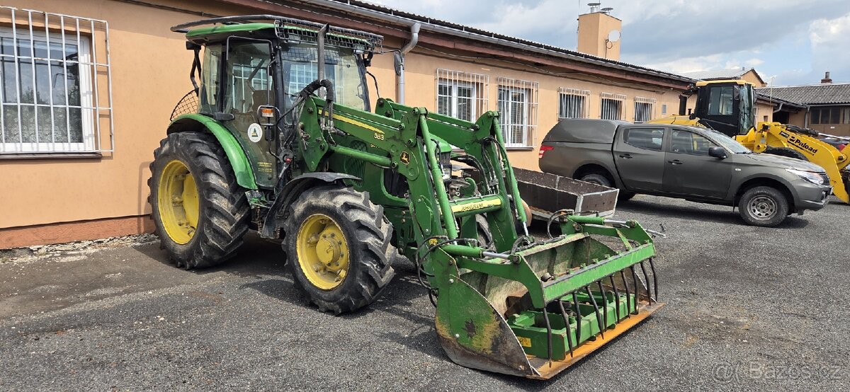 Lesní nástavba - ochranný rám na John Deere řady 5M - 2