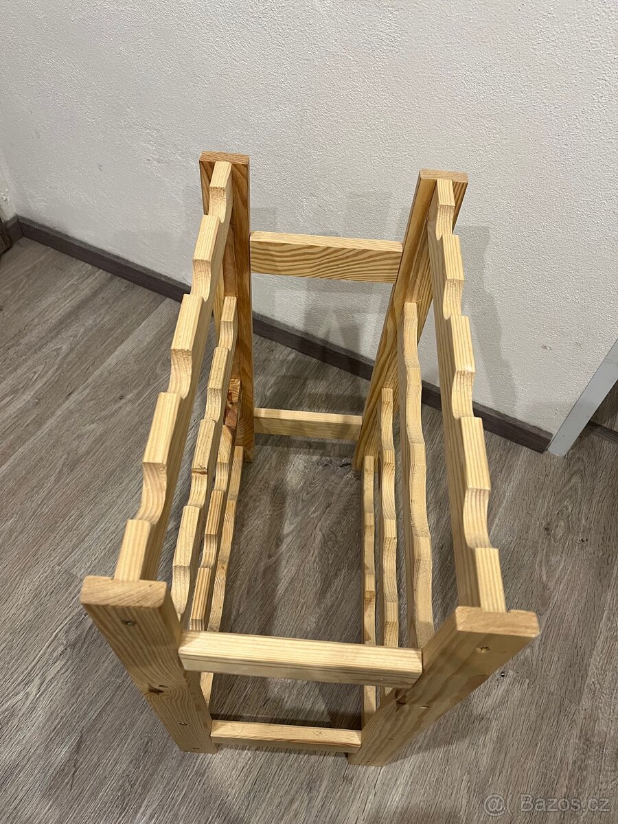 Vinotéka / stojan na lahve vína - 2