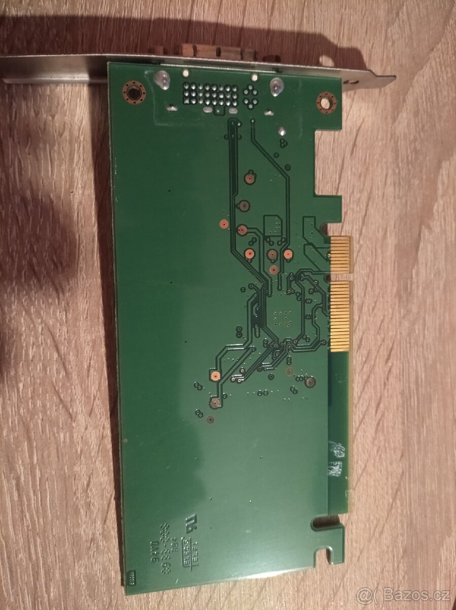 Grafická výstupní karta Dell - 2