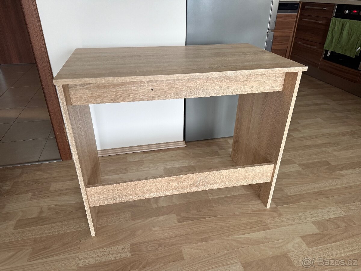 Psací dřevěný stůl - 2