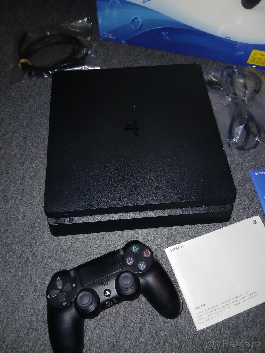 PS4 Slim 500GB - 2