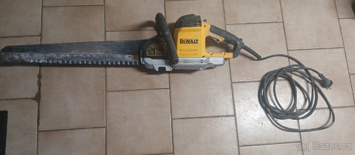 Pila DeWALT DWE 397 QS - 2