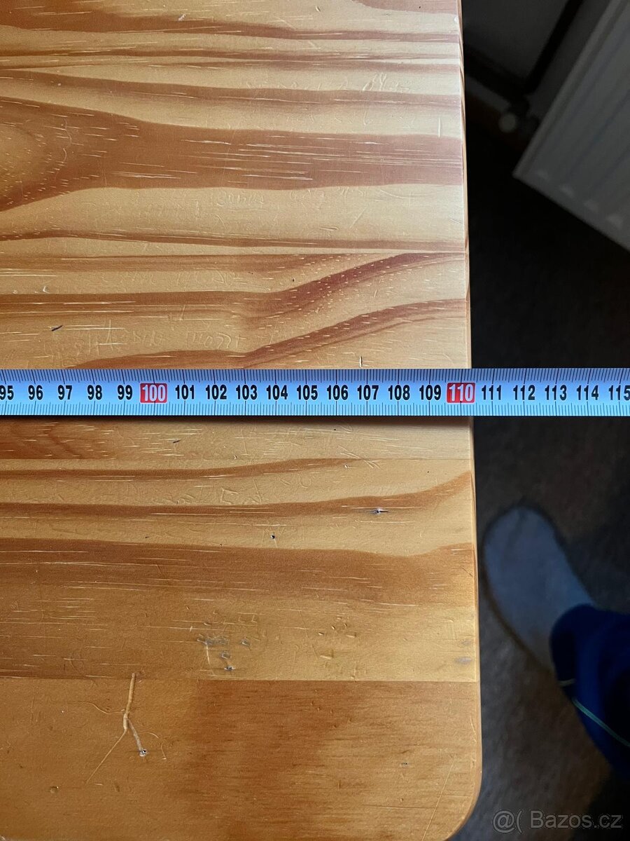 Kancelářský stolek - 2