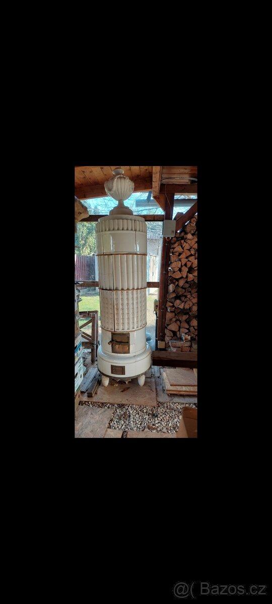 Kachlová kamna, historicka - 2